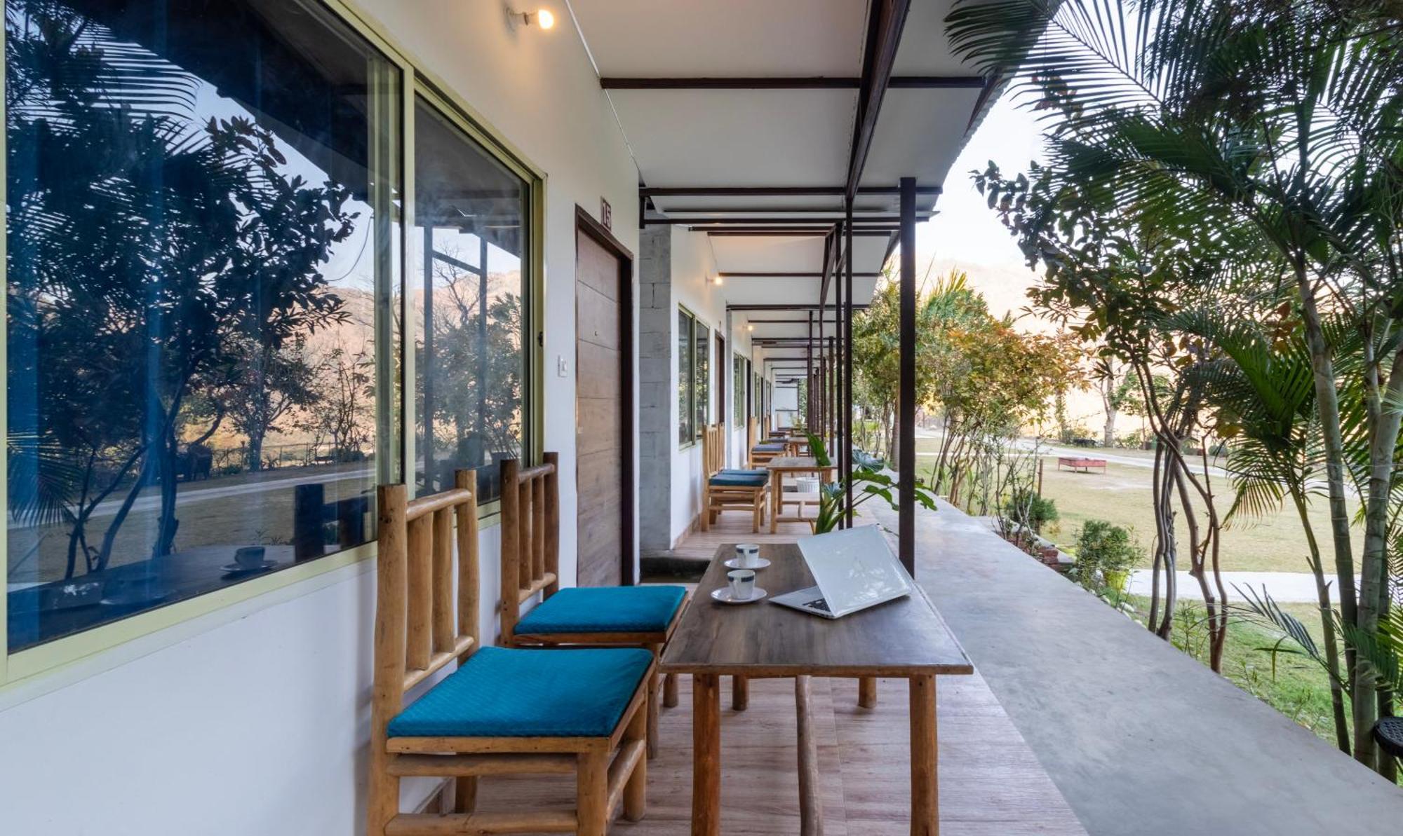 Itsy Hotels Paddler Zone With Bungee Jumping Shivpurī Exterior foto